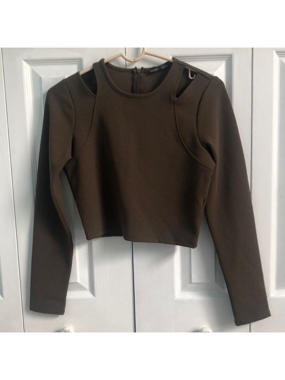 Zara Long Sleeve Crop Top Shoulder Cut Outs Brown Size Medium NWT